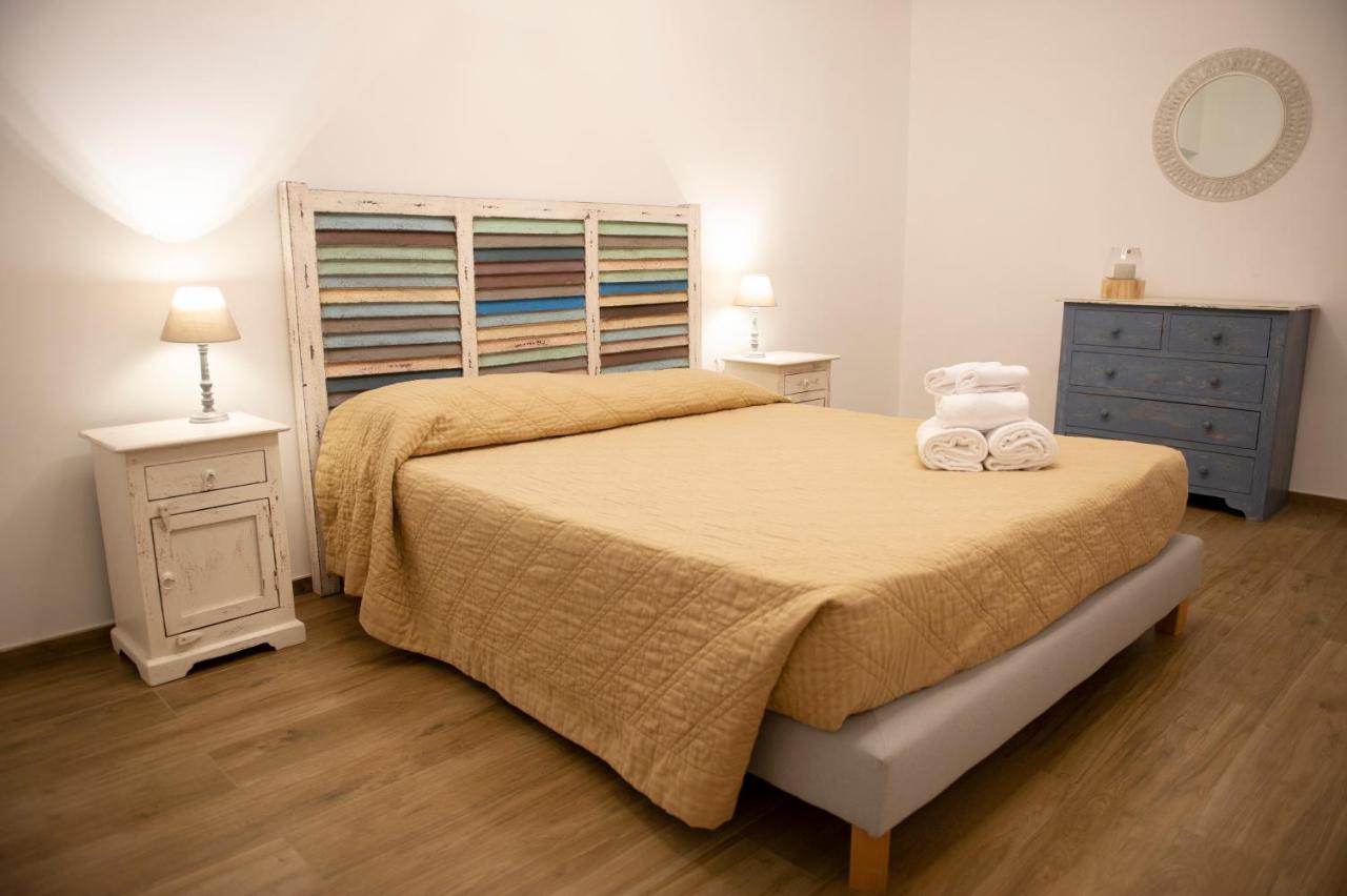 Color Apartment Monopoli Extérieur photo