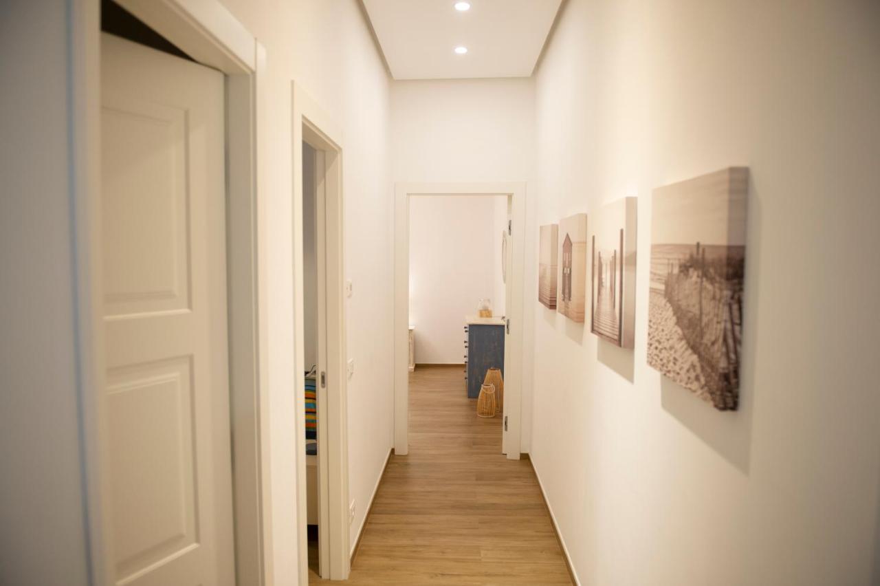 Color Apartment Monopoli Extérieur photo